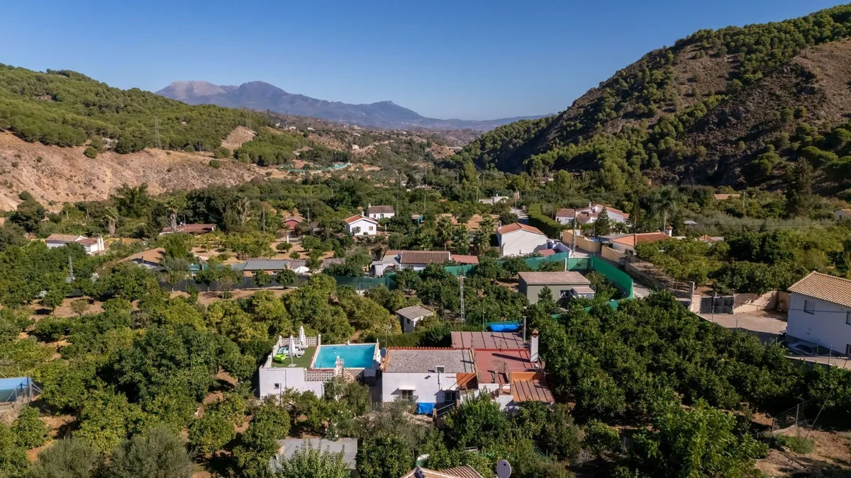 6e8c1be7-f0f6-4494-b747-b59a131d7462