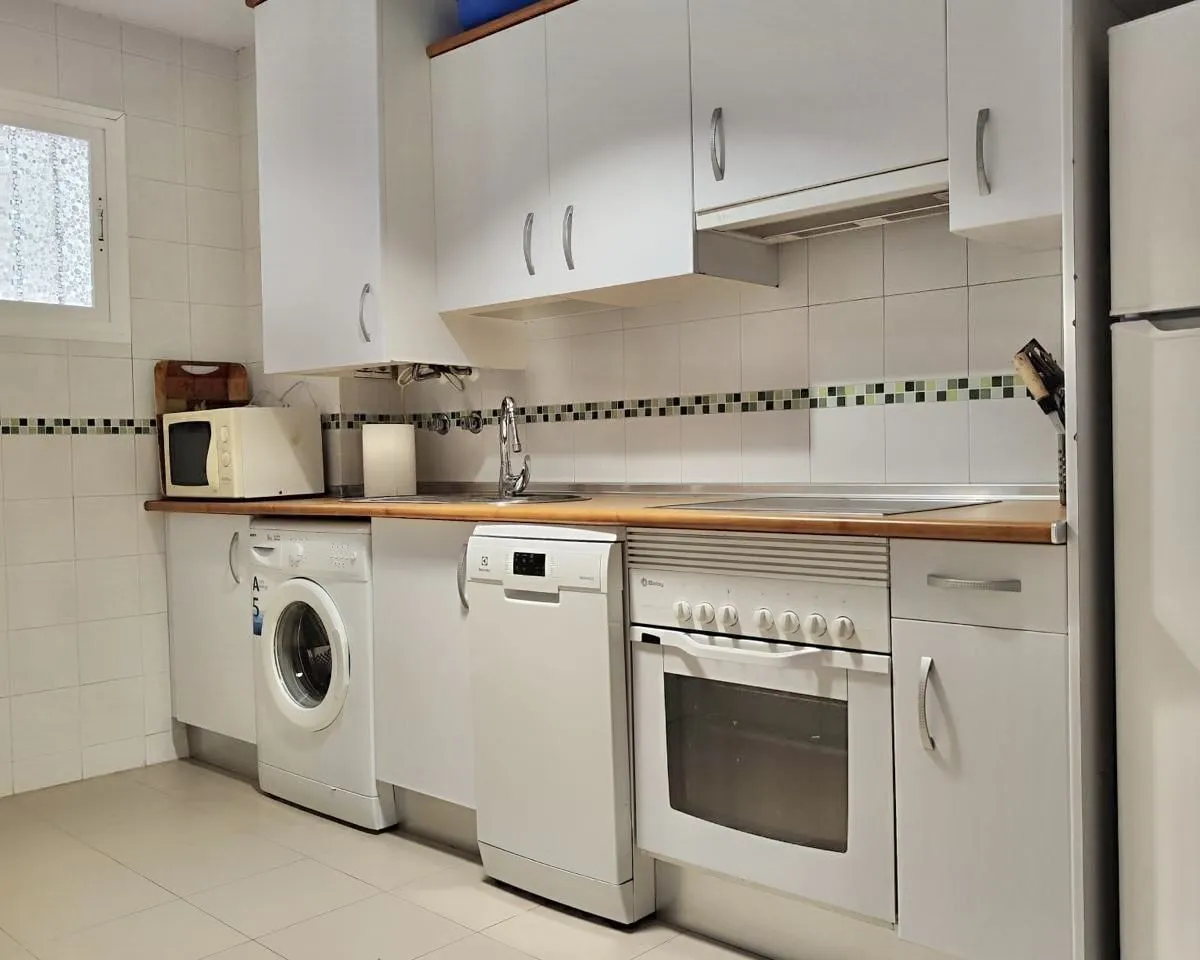 09918413-27dd-4734-b81c-e2087e09fc40