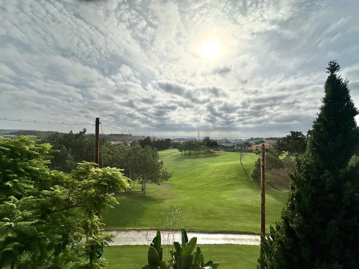 74e606ff-3d47-497e-b4ce-b5a46ff0c3f7