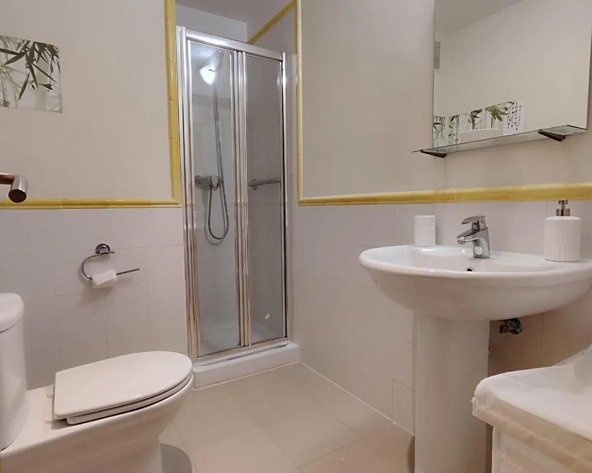 8c35a842-b8d3-4930-9354-d77d0bd8769b