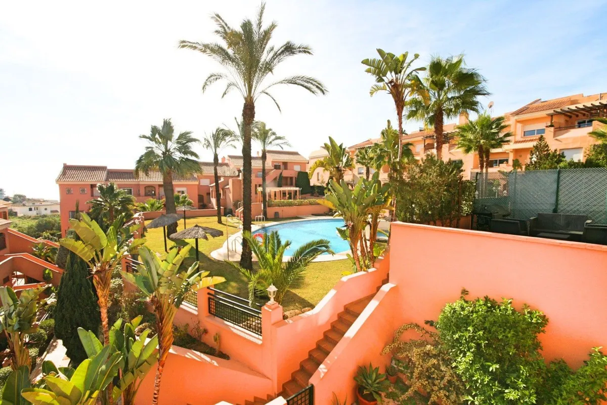 0ec010e6-7f8b-42fd-b4b3-8c2b6d198122