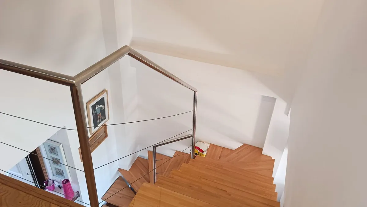 a380a012-087a-425a-a875-42803a43ea27