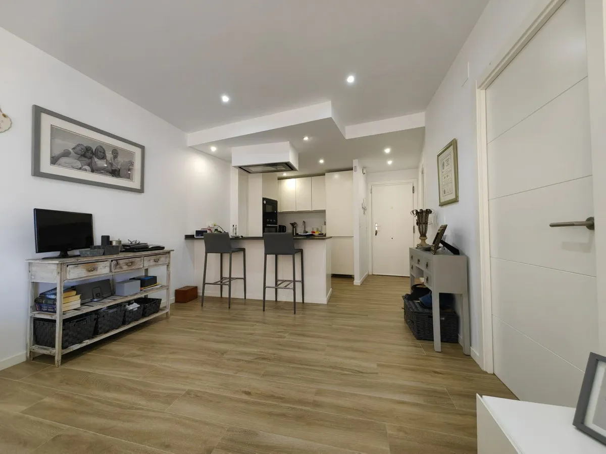 423a19eb-8bef-41d0-b619-04e405479e5e