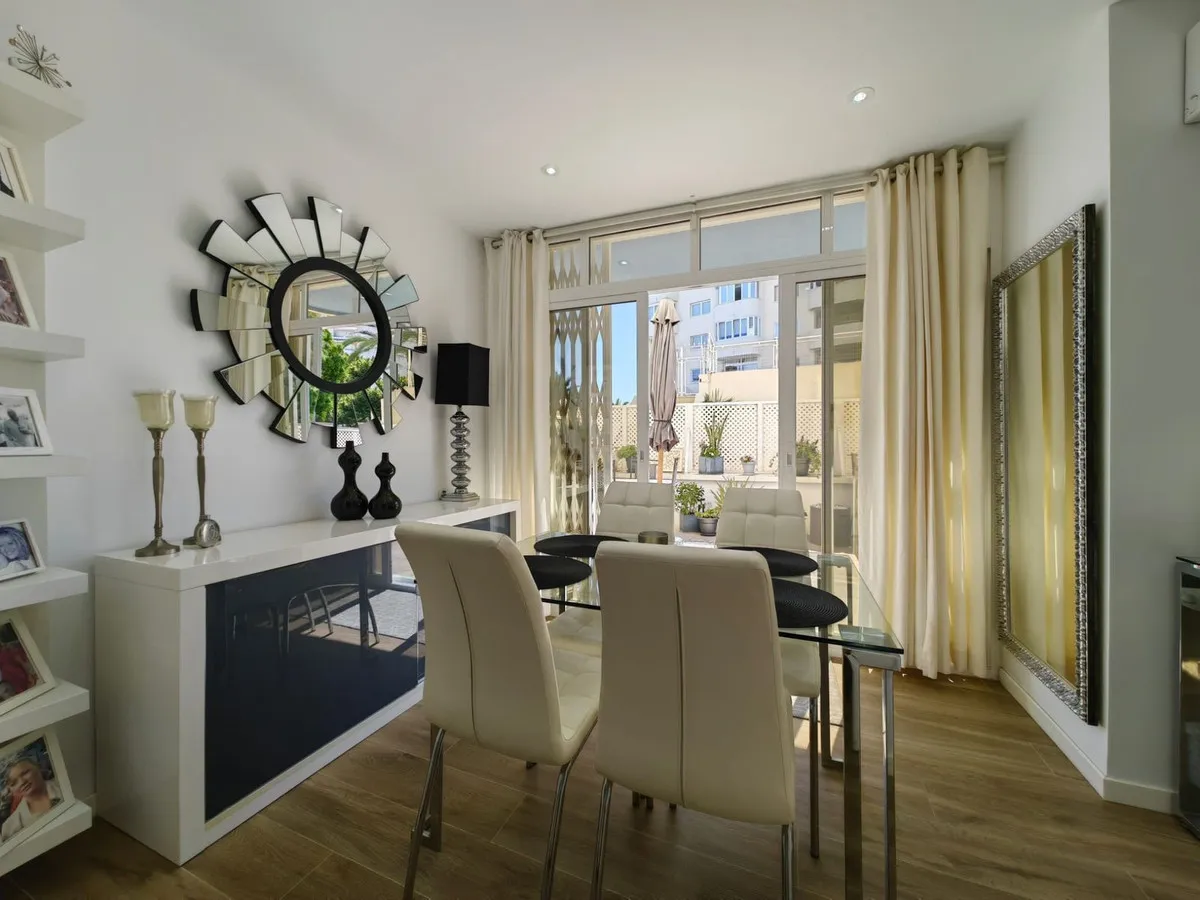 b3df2f43-8a3c-4e3f-a5b4-1859eb622d1f