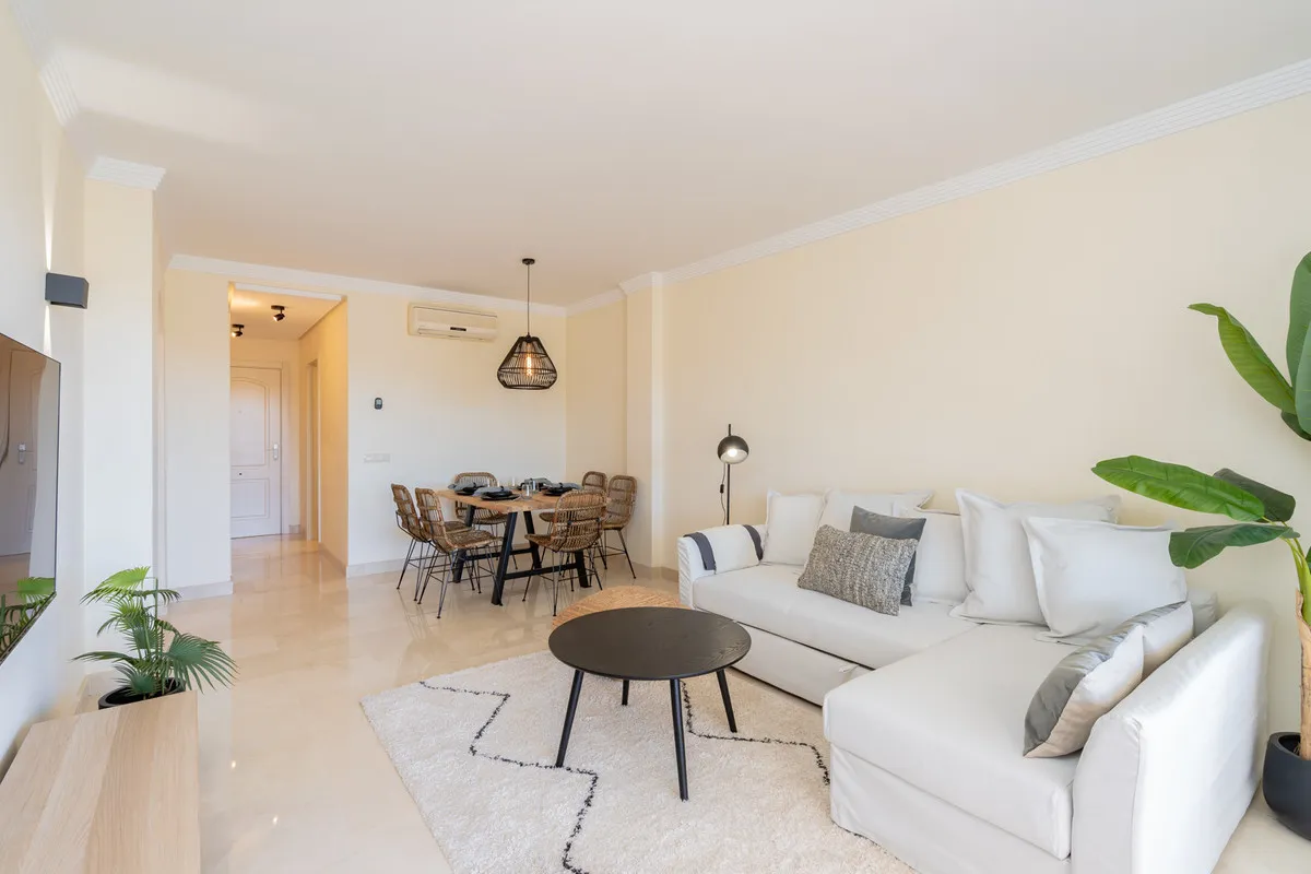 5b0c8cf7-fa8b-4469-8948-f54ddf01e59f