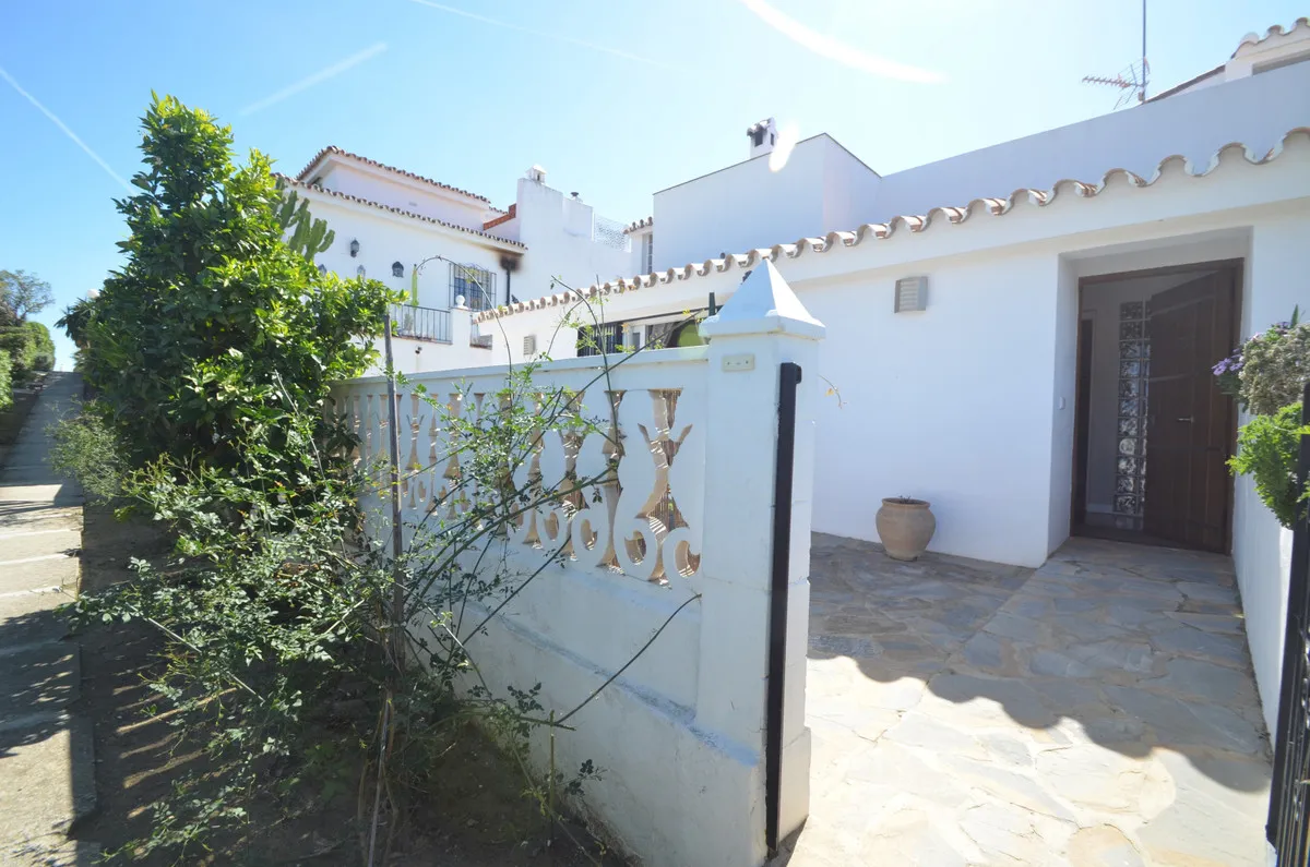 054da3e7-fed3-4b01-8ea8-2c5cacbef1d7