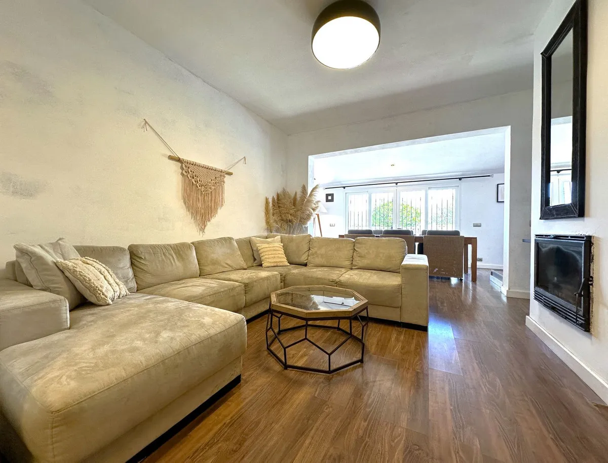 26c2018c-4604-4151-a335-854628448dcb