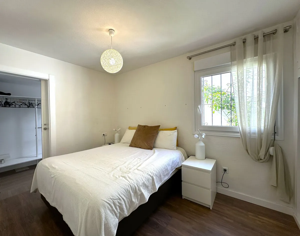 ead2fb99-4e82-40c2-9b35-40d4abf5209c