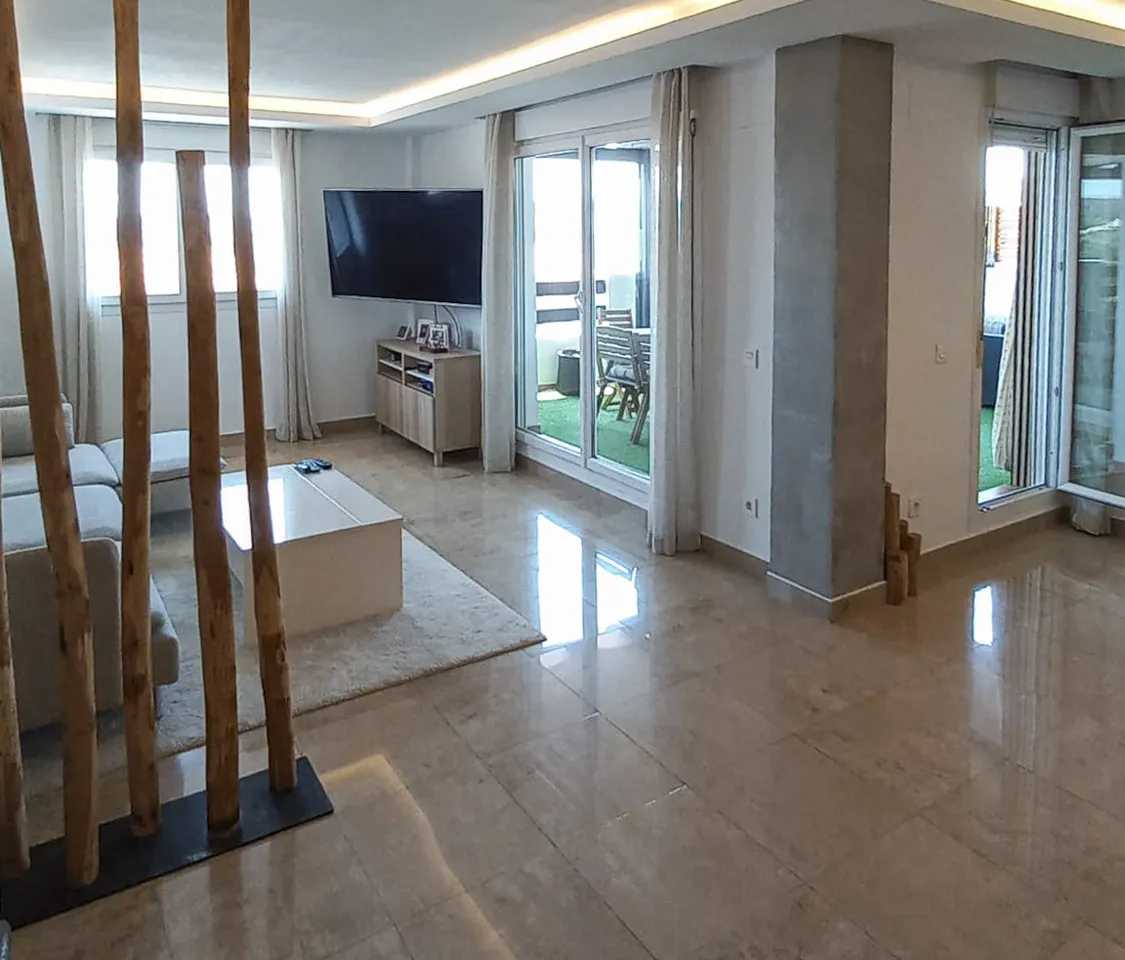 b0eb306b-8ee4-45ed-95ab-46694679580e