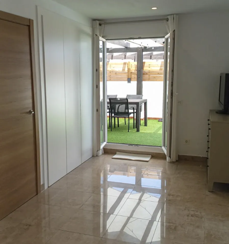 f18be0da-46c4-4293-8909-cd99566f3583