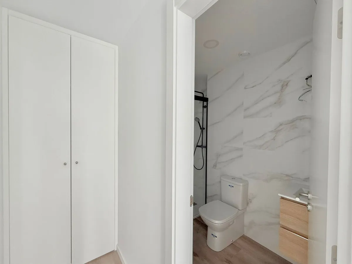 fab36e5f-50b6-4647-be64-2713c8fde732