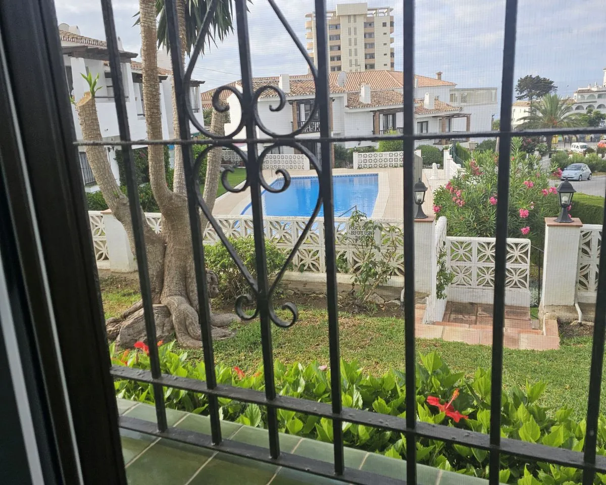 5a86b191-5d22-47ba-b31e-16290d806702