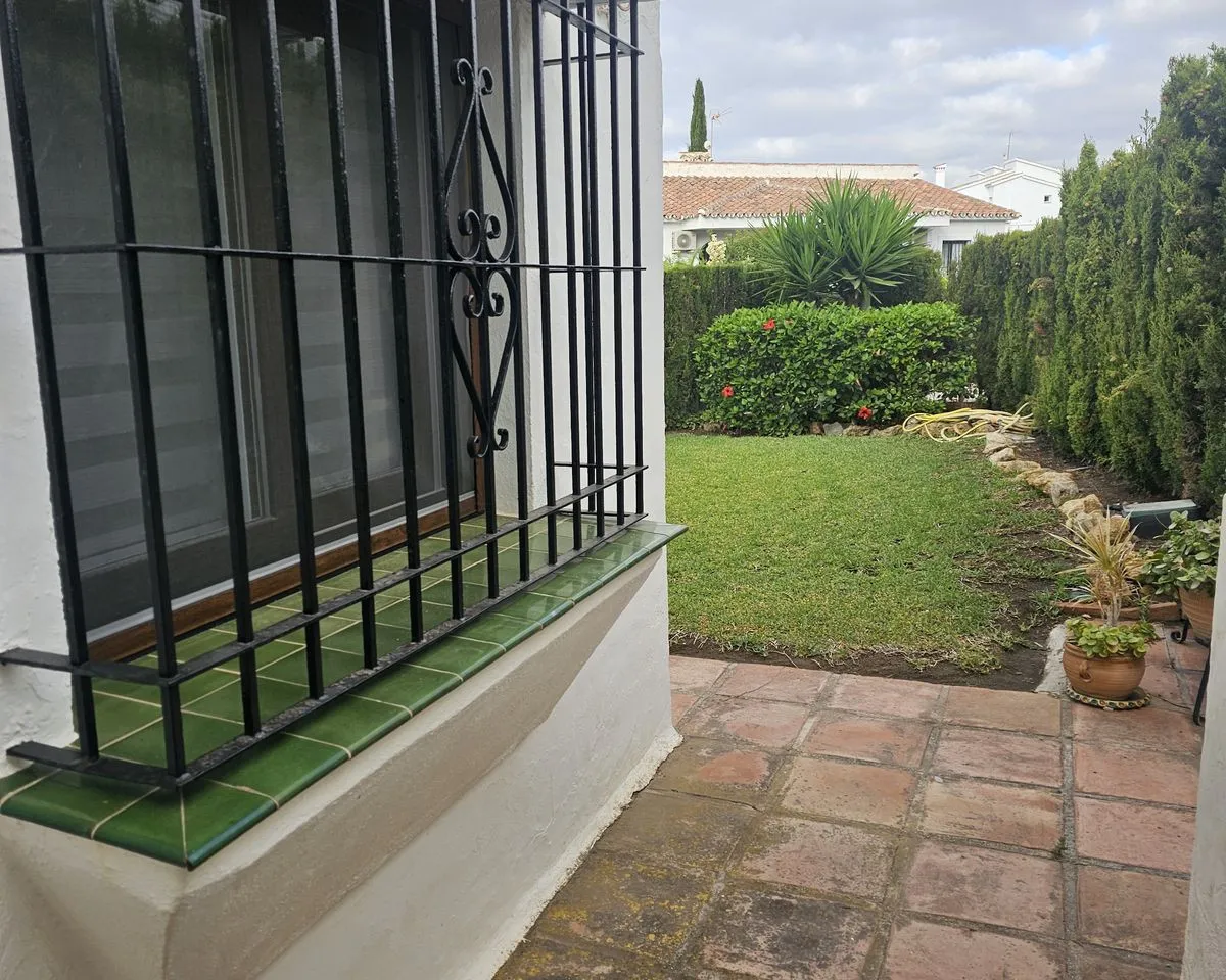 6daa4b91-1d7b-4938-ba7b-e8f9d8b9db1e