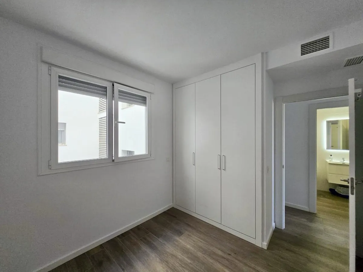 94725d63-d39d-47c1-ac7c-fe92d588bed0