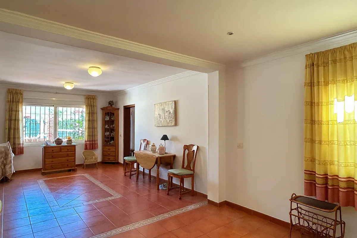 07d75da7-6fa6-4b44-ab33-a39728211972