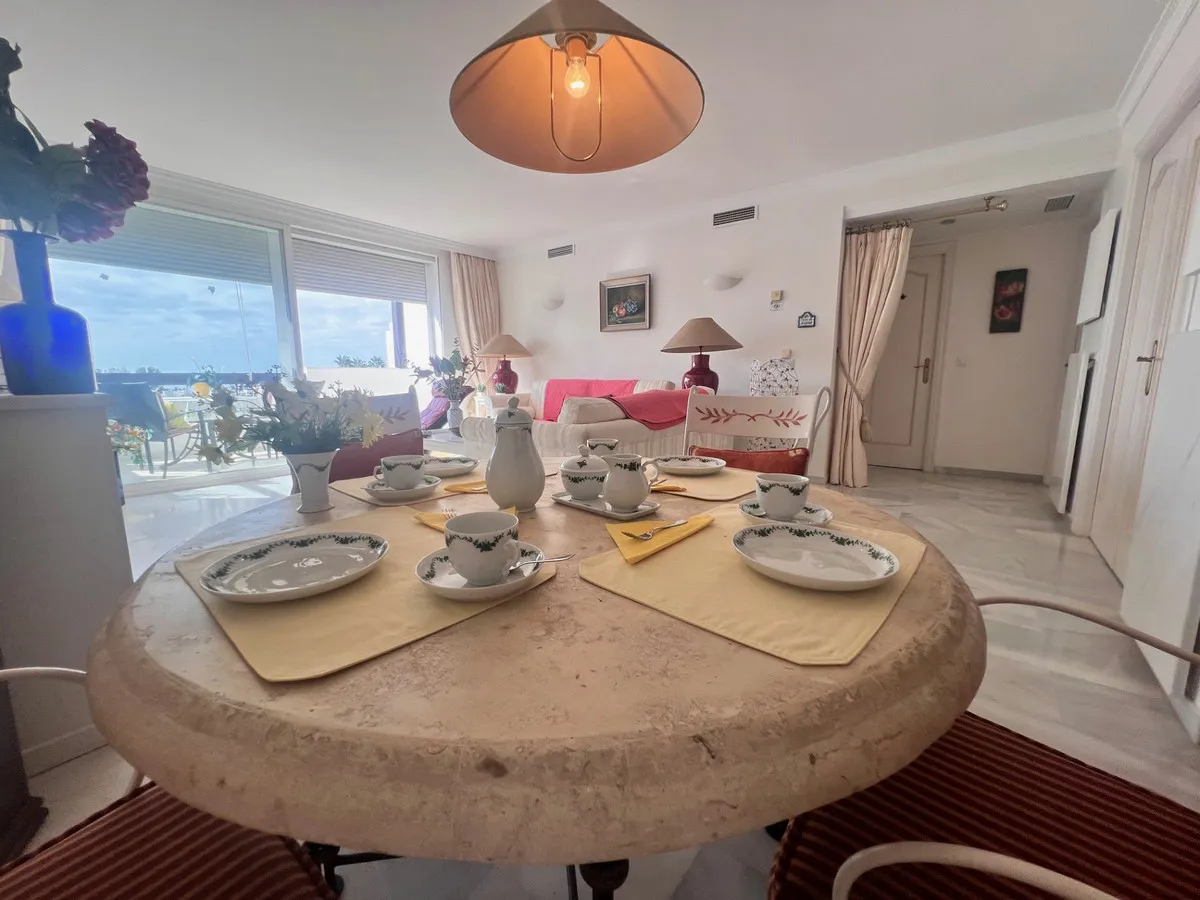 e022415e-67fc-4f5b-a7a4-a47b774d4bac