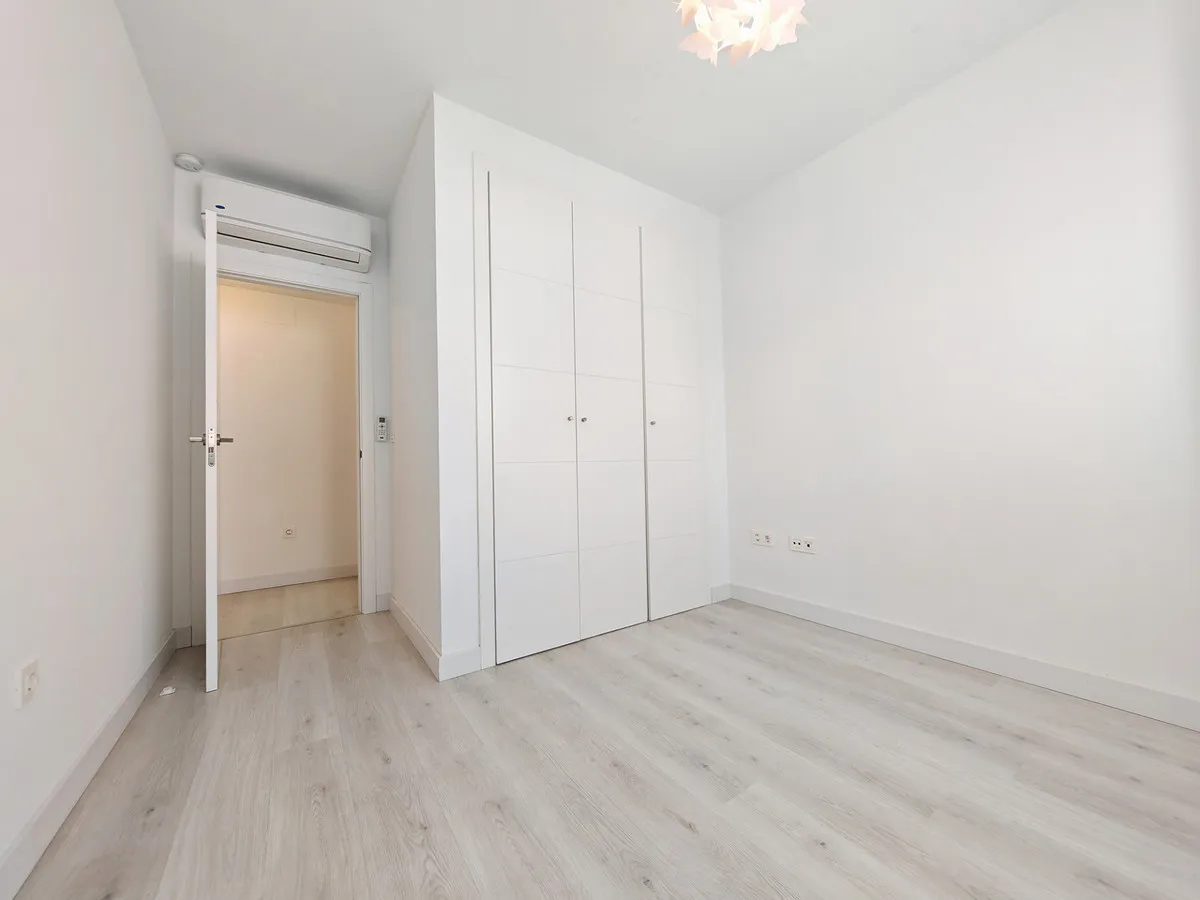 0e9f12ce-36ff-464d-abf3-467a2b60667d