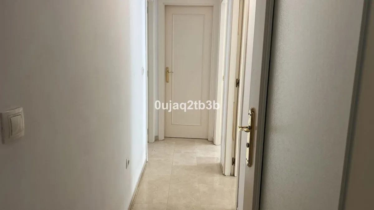 afd2d0c2-340e-498b-b54e-374317d6013c