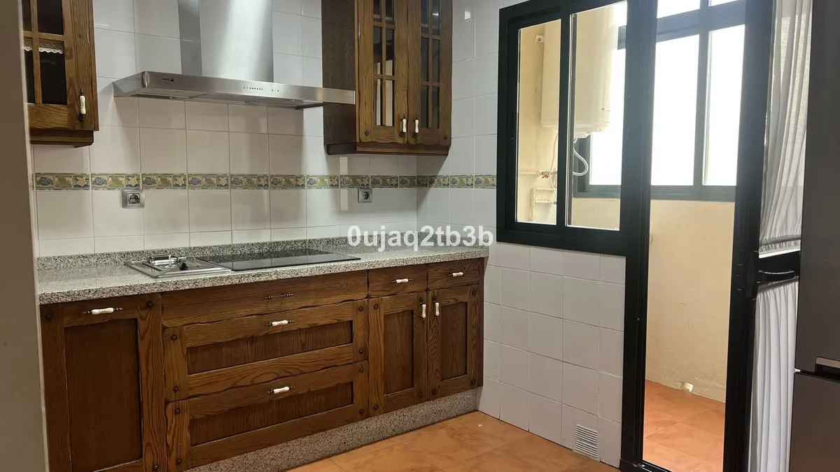 c5f35ca7-395a-4a96-b8e8-8249a12a8b29