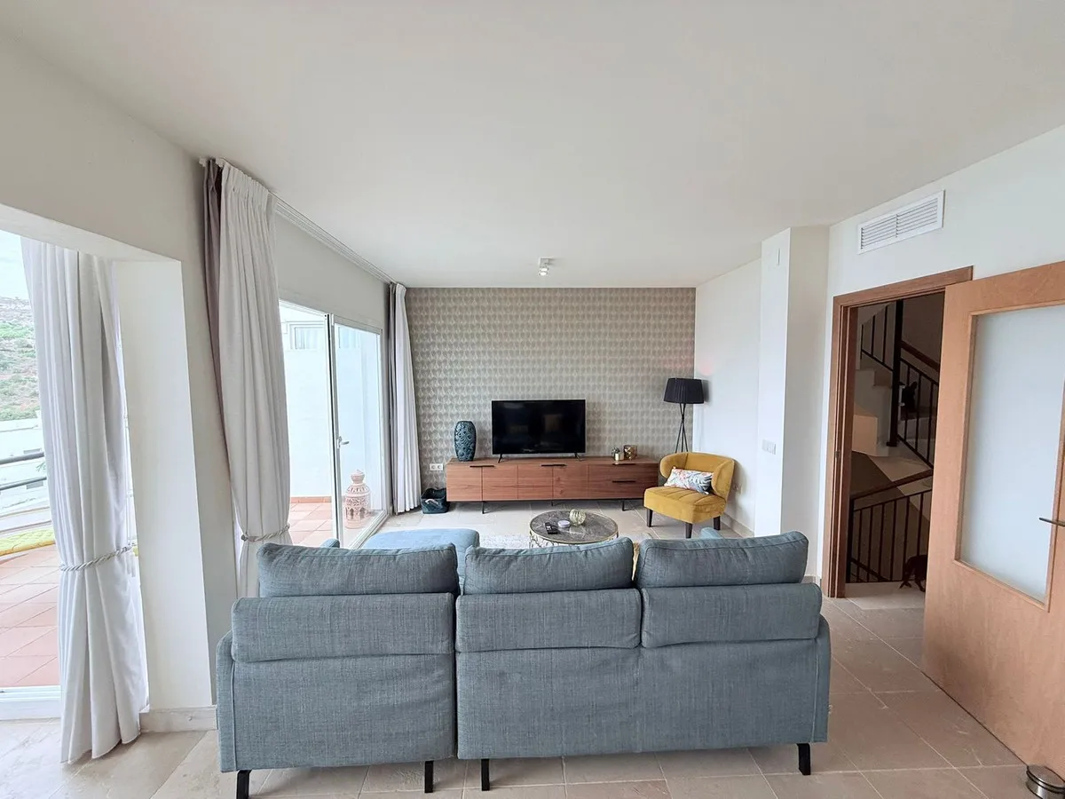 d00466ce-bcfe-4ecf-874e-37381f3bb768