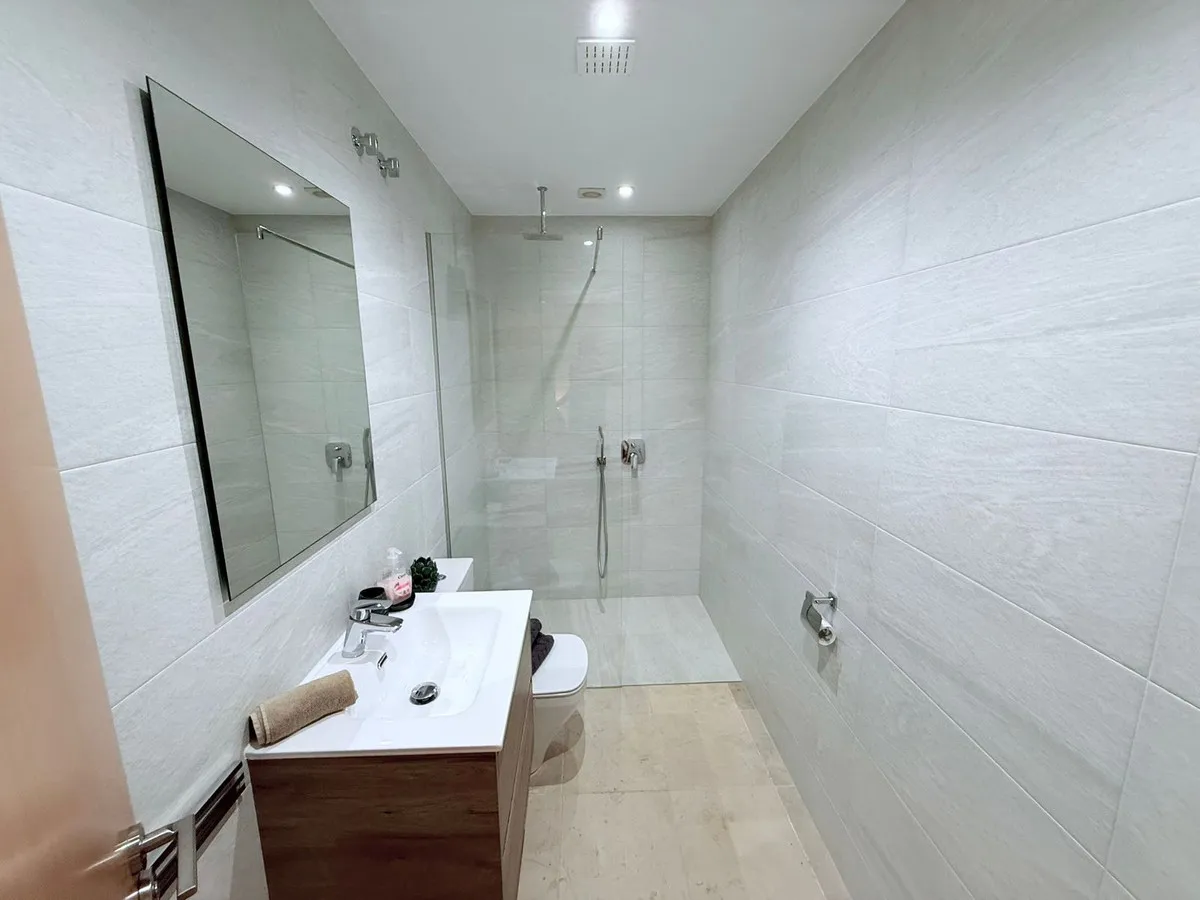 d6e7fa75-3d51-4fcc-a6ff-9983b6eef1d3