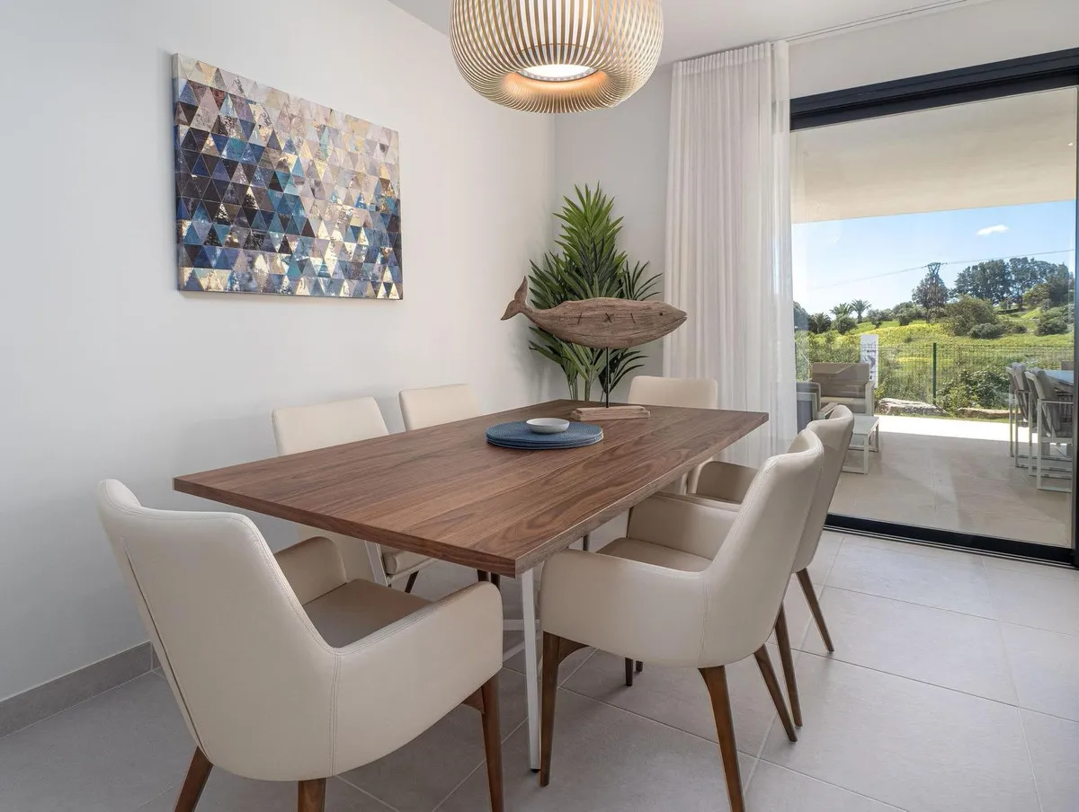 1f25d783-93ce-48b1-b723-c16a91331335