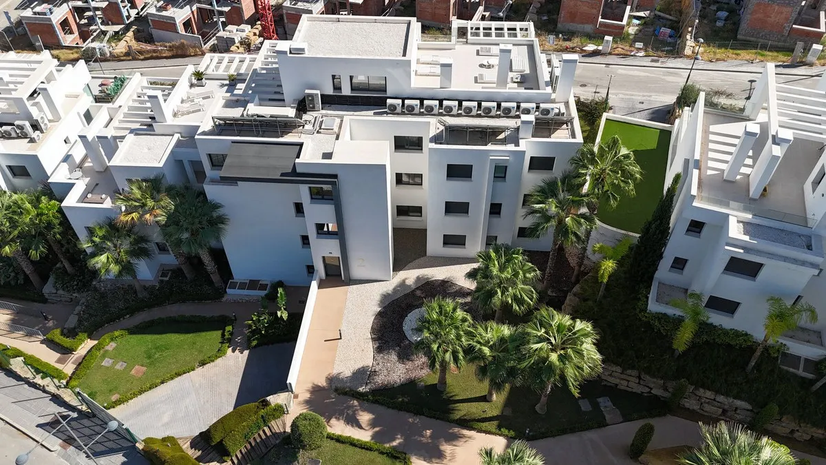 29eab411-d2fe-4c55-9167-a493e46c2b24