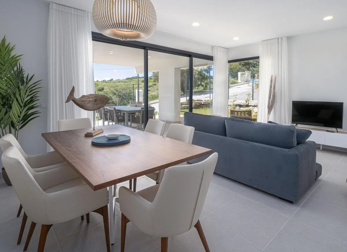 4e7b17ed-8e9b-465f-b4b3-2668d08dbcb2