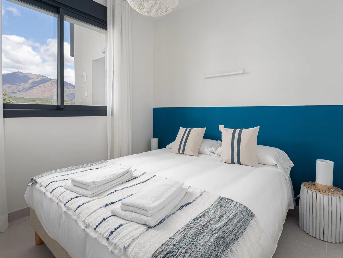 788d3702-3f00-4cfe-a6a6-f58e20aacbcd