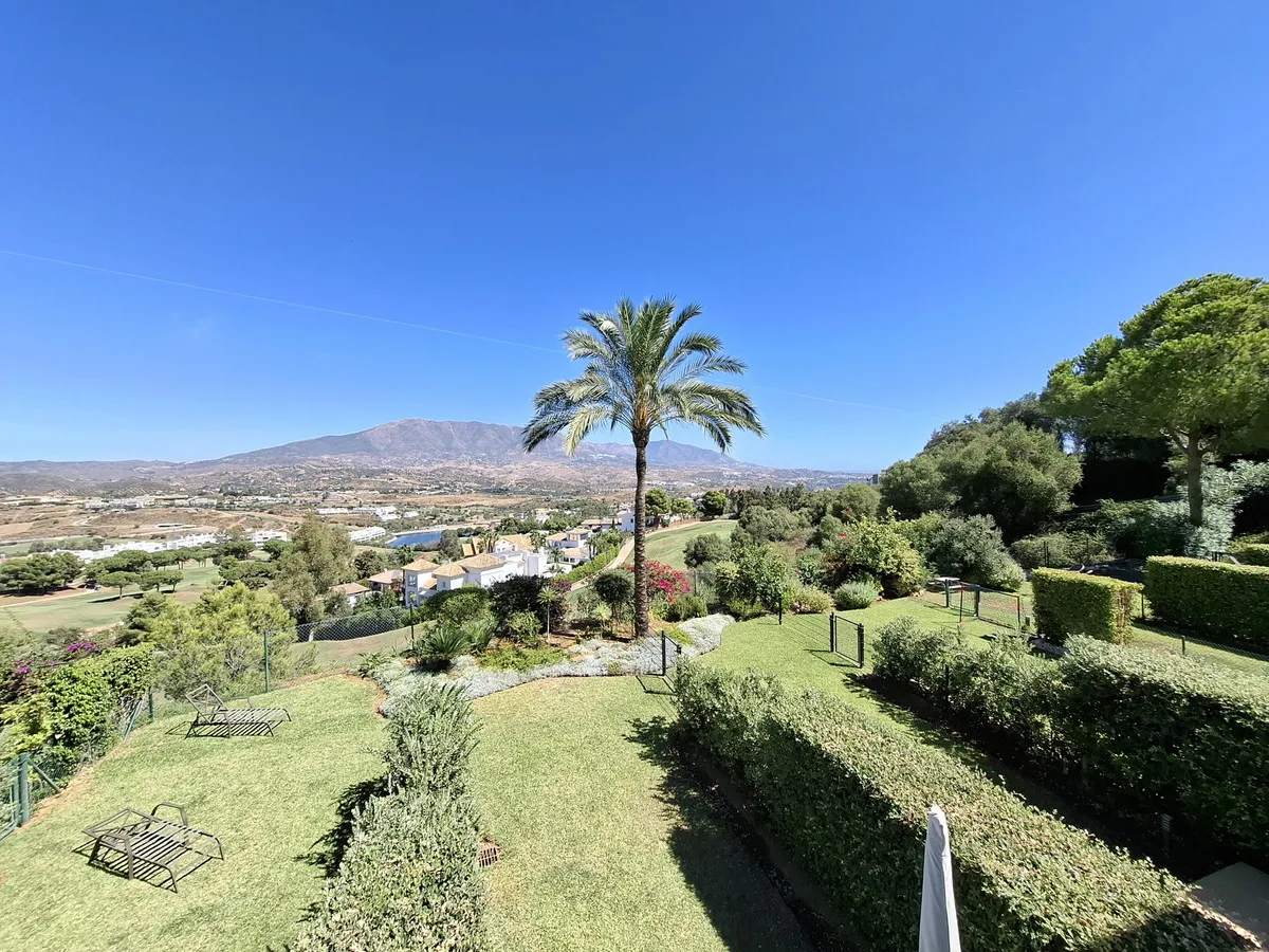 00f9522a-8138-4a75-9ccb-f2eb69383fc1