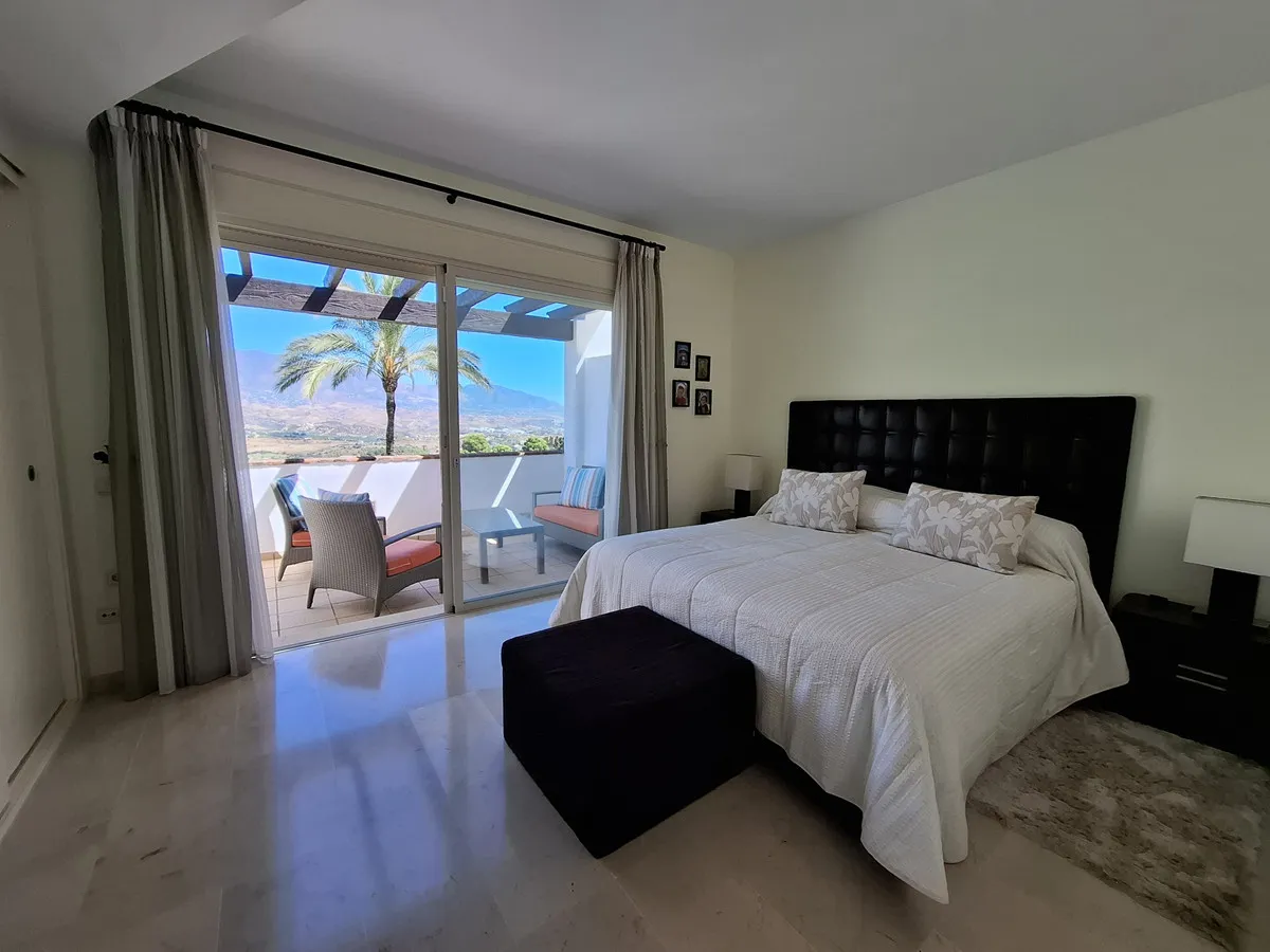 1cbf58e3-7399-4f43-8ee2-3dd3c12ed952