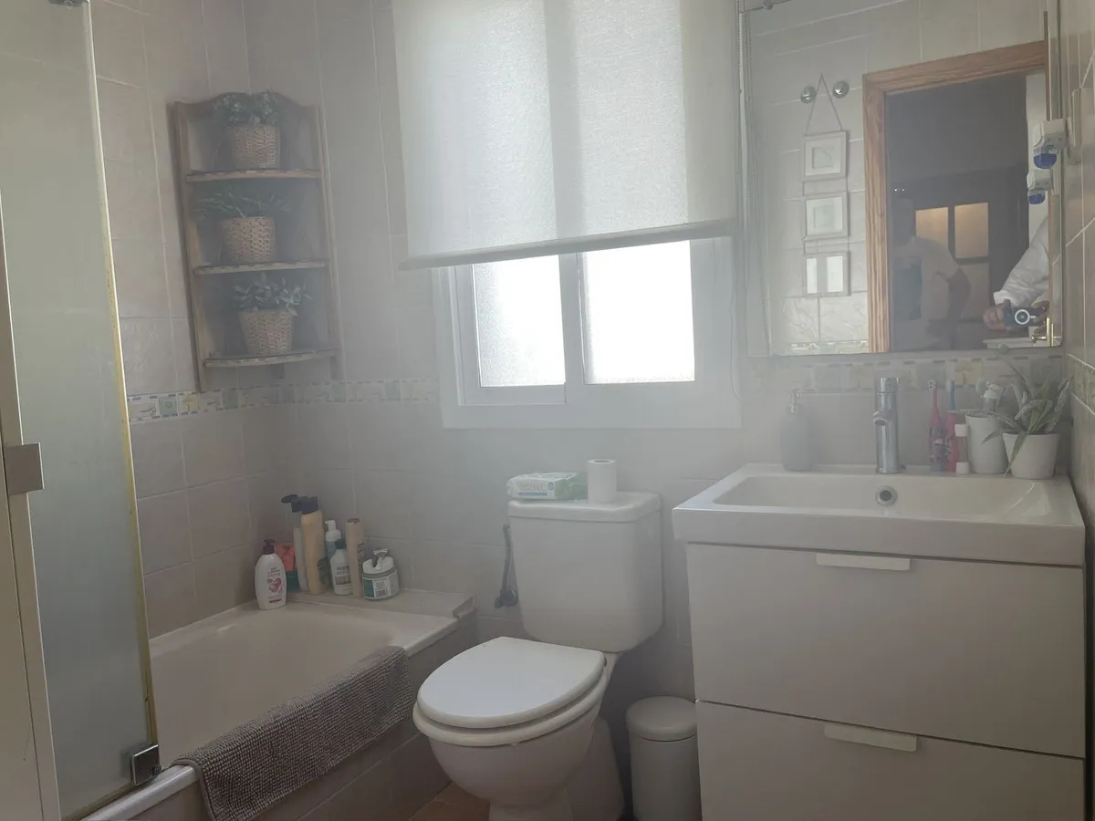 03b3f560-8cbc-4597-8271-7bdc65078a53