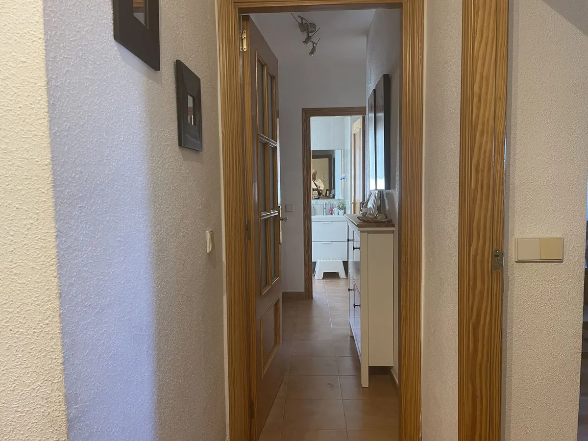 0bf61580-5537-4957-b2e3-79c6a70be79e