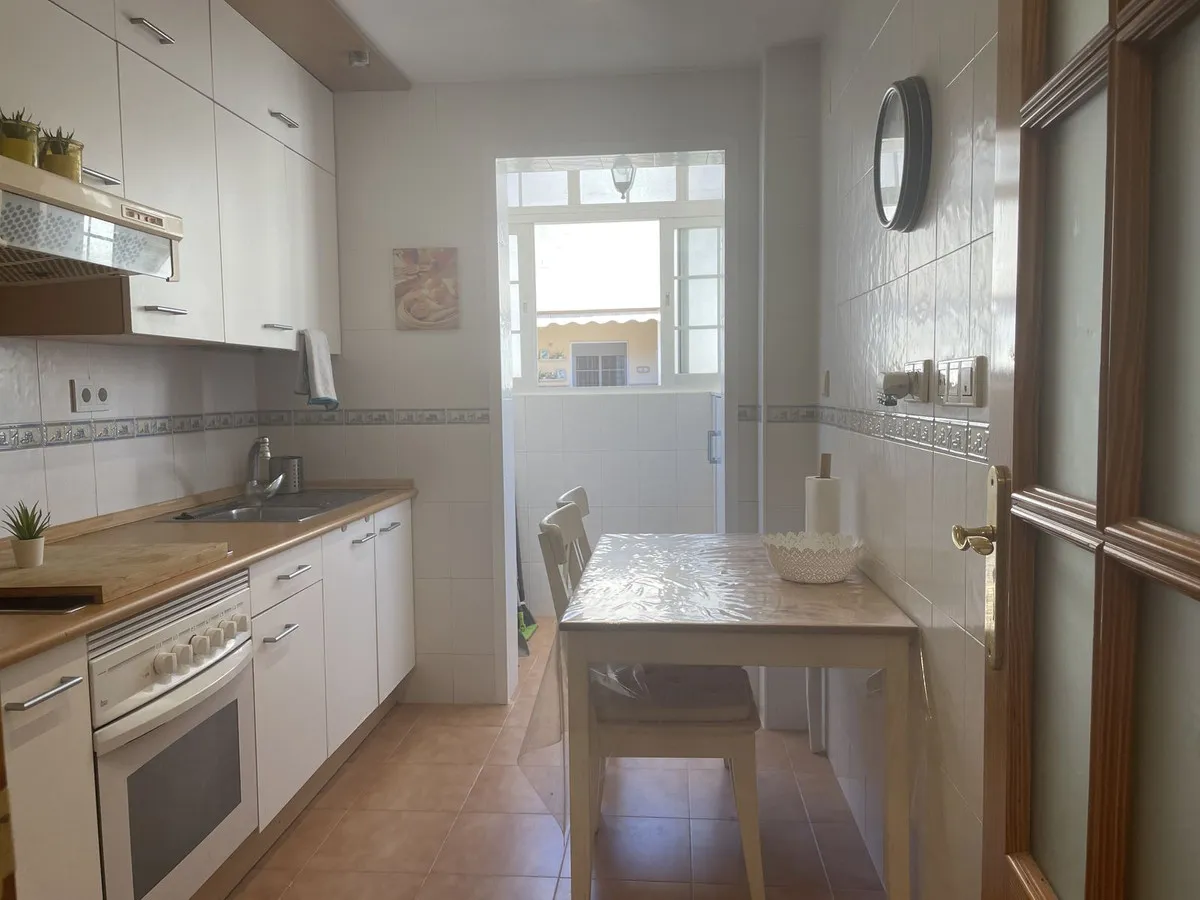 33f03f3b-97f1-466e-baed-5bcffcaa24ac