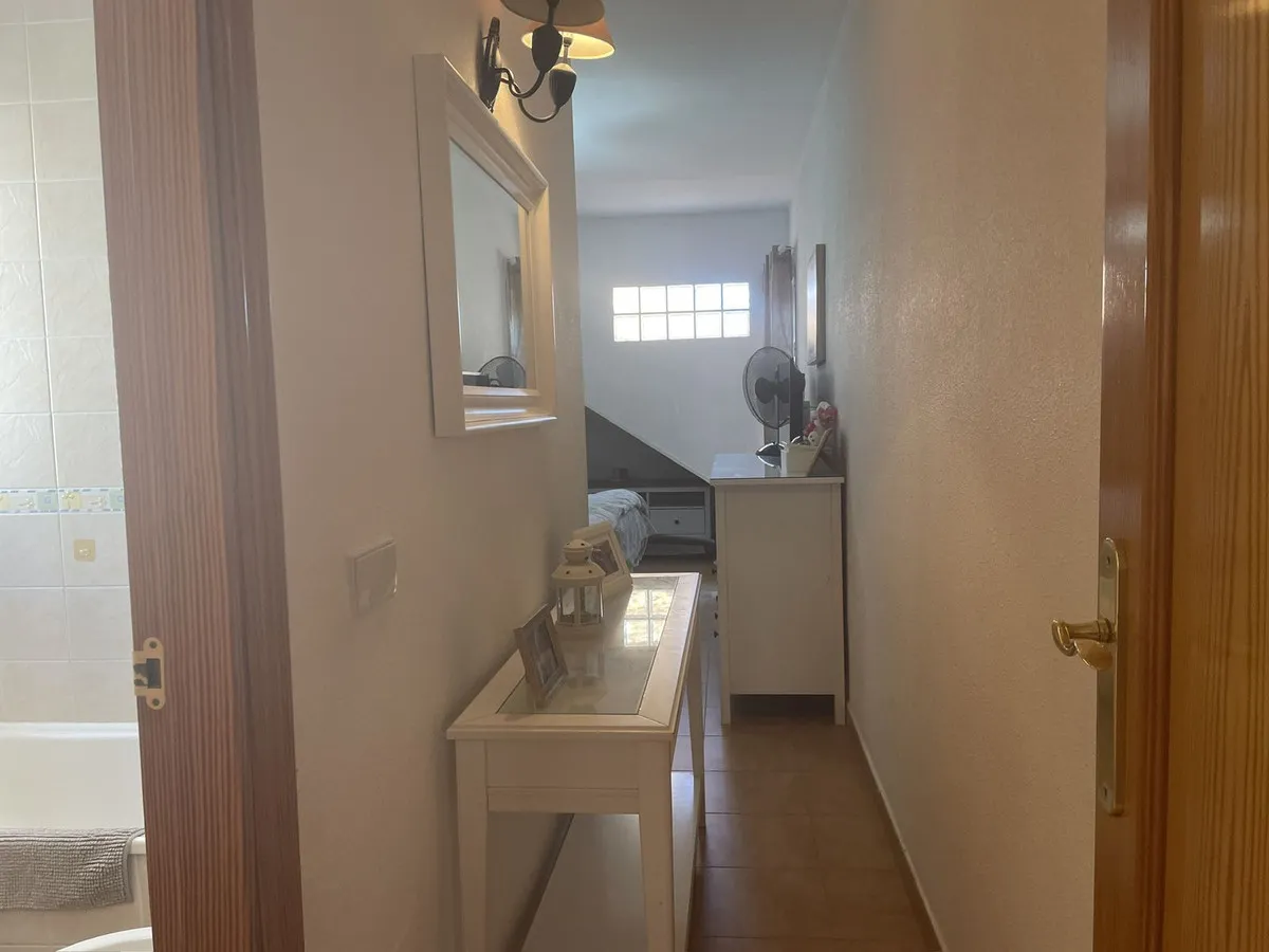 6916088d-ee61-4a5a-acc6-717964caddb3