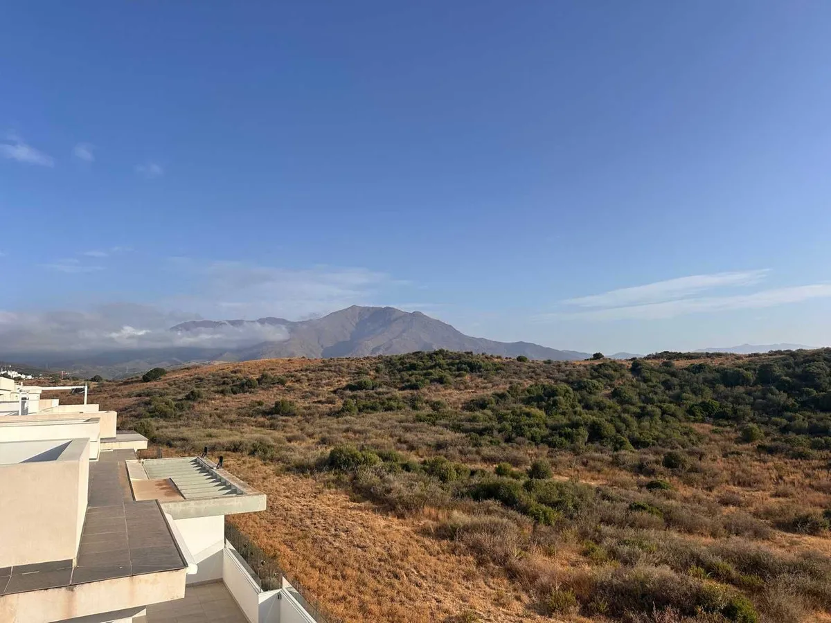 3c890b2f-3305-4a89-9a8d-f95461e54dd4