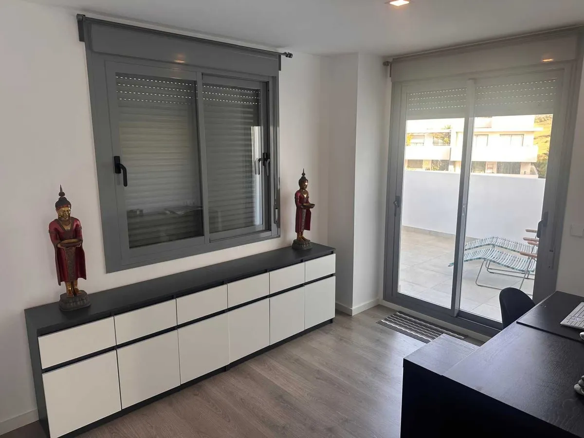 764b33ff-485d-45fb-aeba-5968ab742fe3