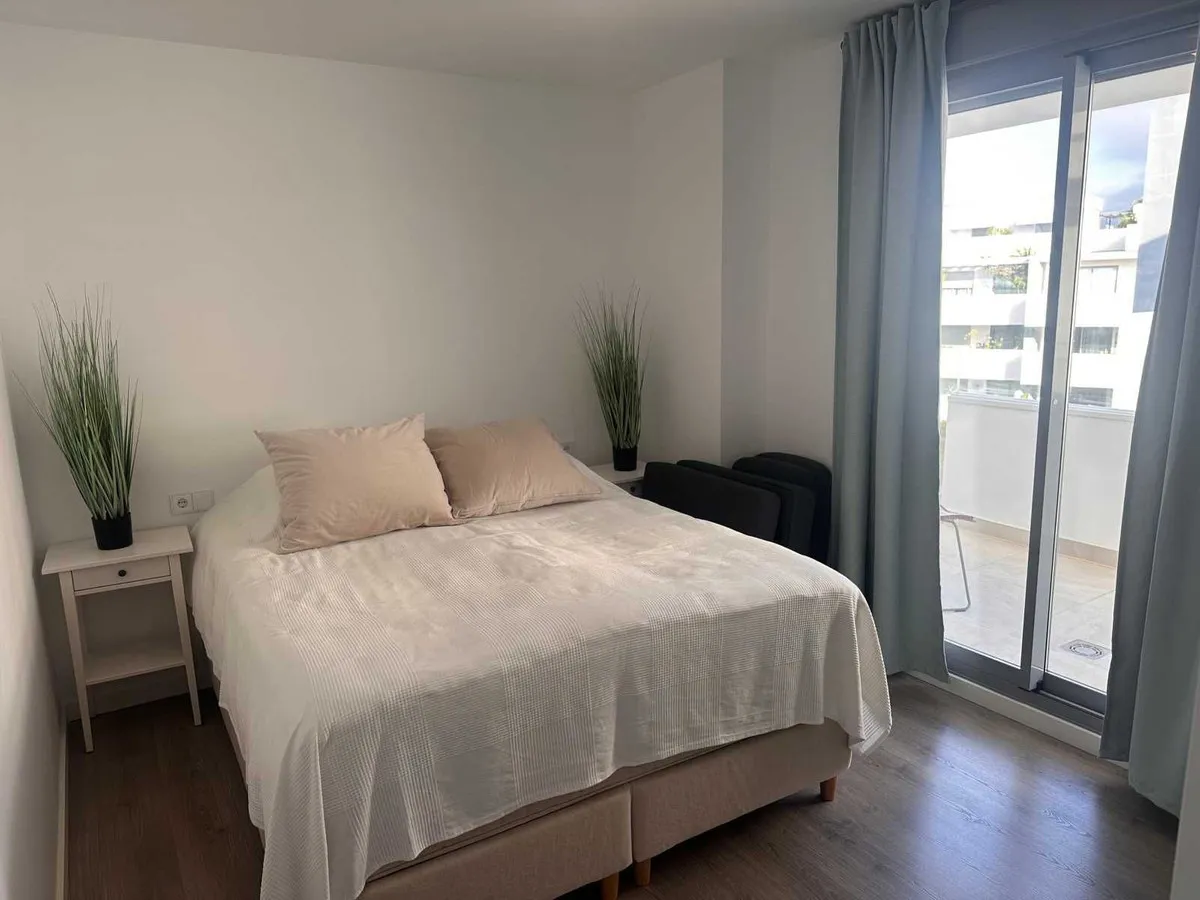 7b3a9250-aeac-4b40-9b8b-1c5ffe3a7e61