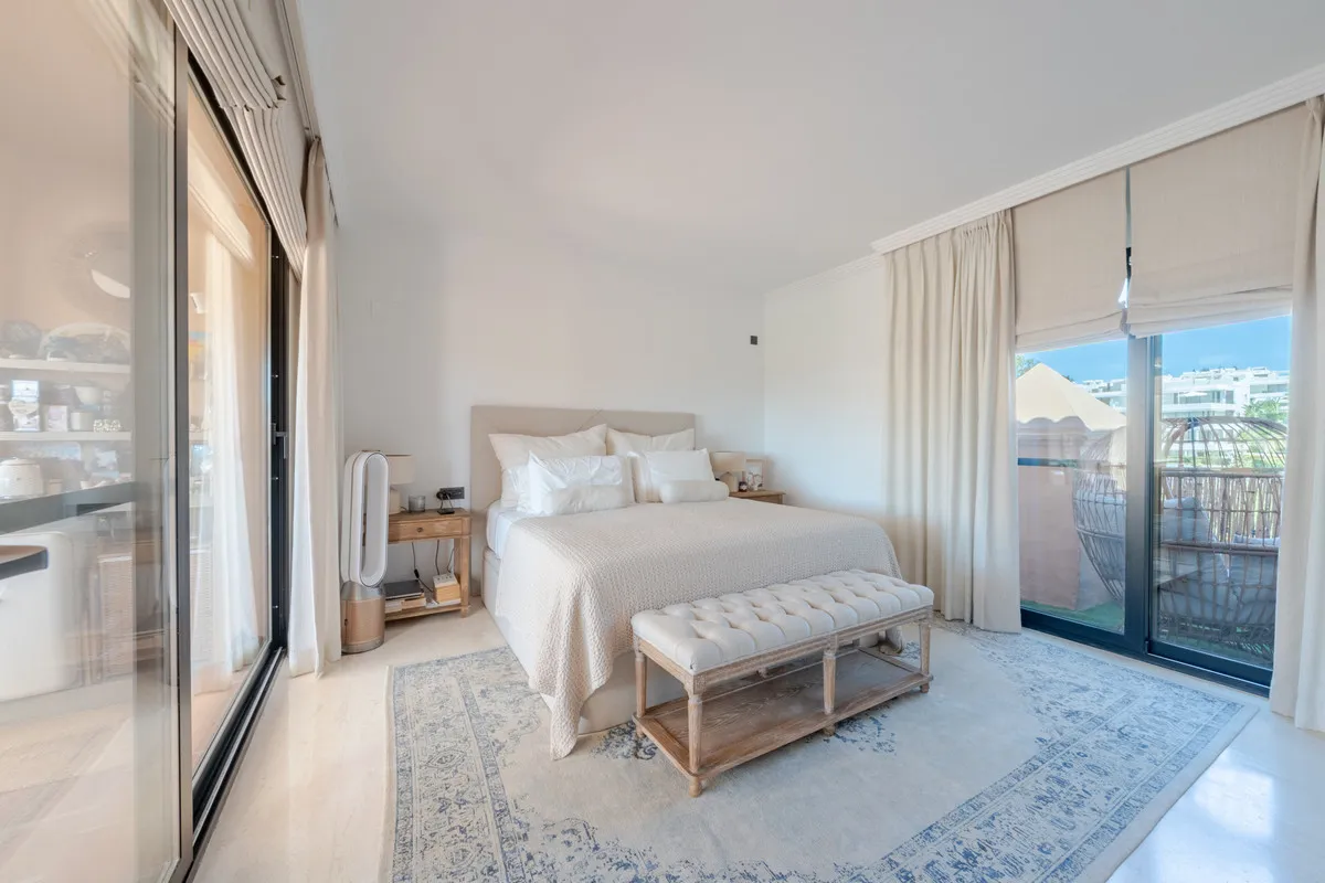 1ba15f0b-b845-4a30-81c2-eccff20ca3d7