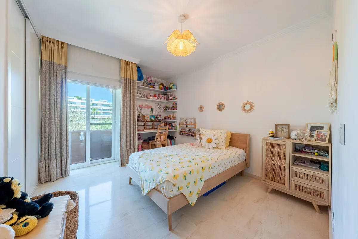 6e1ee5b3-a375-4857-ad0b-234d3fcdfe6f