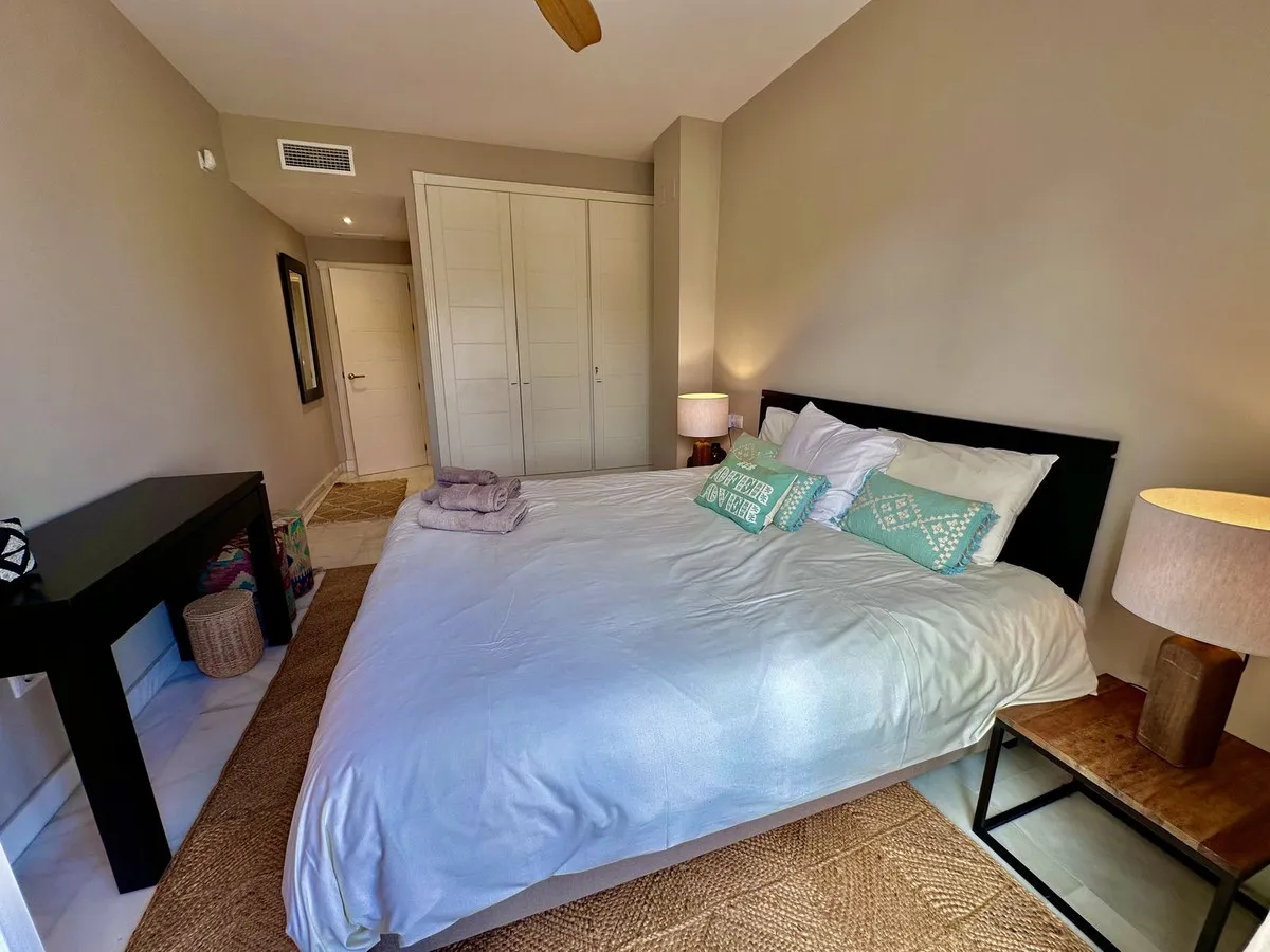 01272cbc-4298-4386-a5c5-990ef3fbf71c