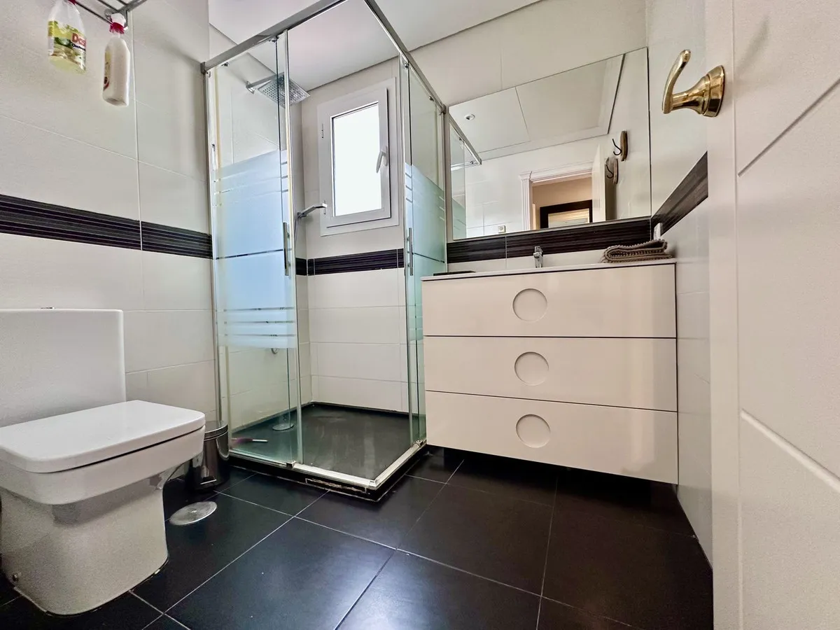 8df81349-9e86-4bb3-b6e4-e45ff854ae28