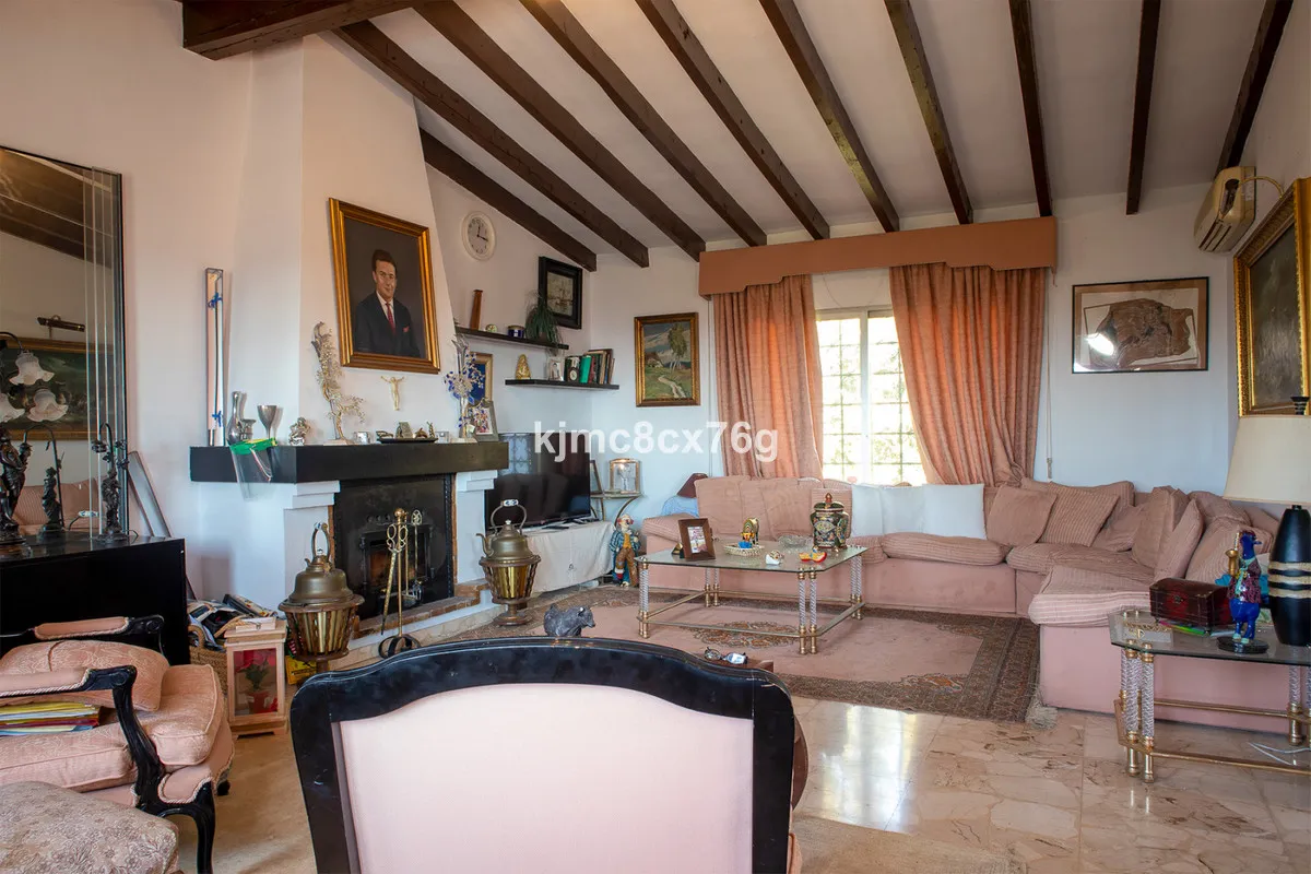 4d056928-0a86-412f-bab6-95799c8d68b3