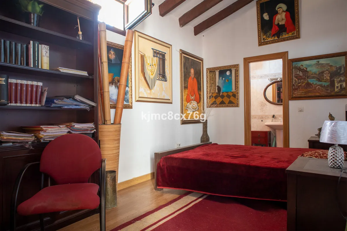 9fea984b-9c82-4758-ac4d-a92f6ae8f937