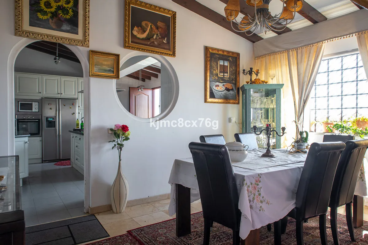 a123d4be-0907-4bbb-acb6-bcf21f47f5e7