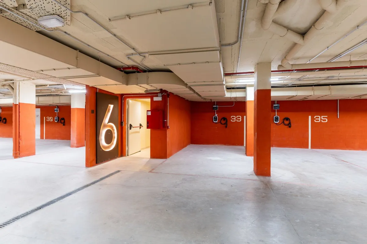 545c3d86-bb67-4e9b-83e3-b9bc2b3189ac