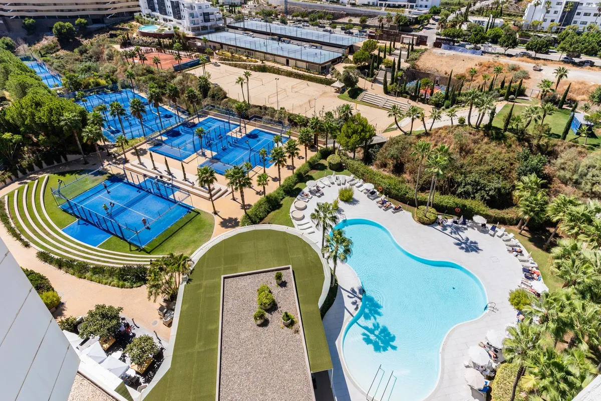 60d3d9cd-7329-416c-a4ea-b87a03fdad54