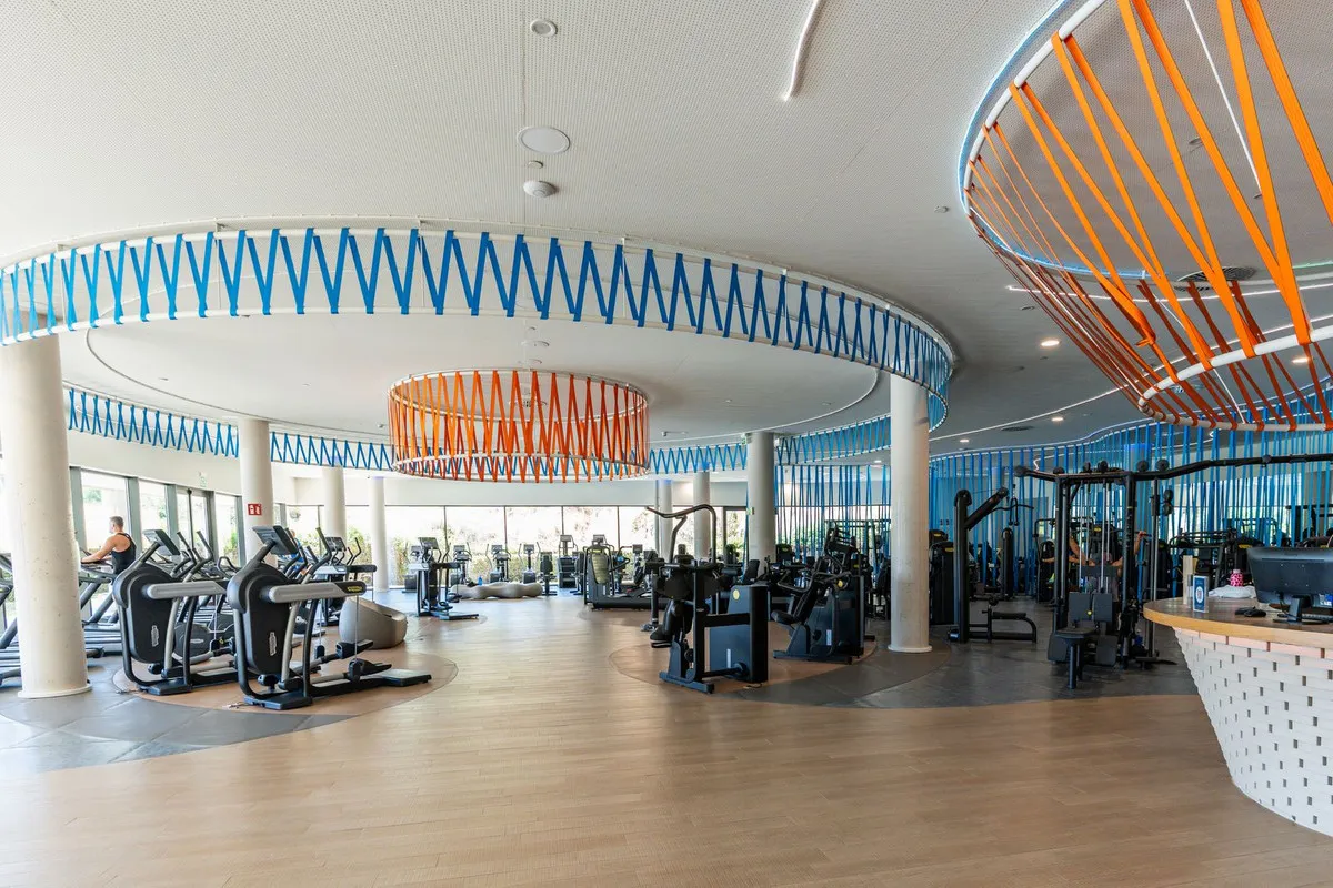 8e065876-259d-44c1-9bb4-2701366977bc