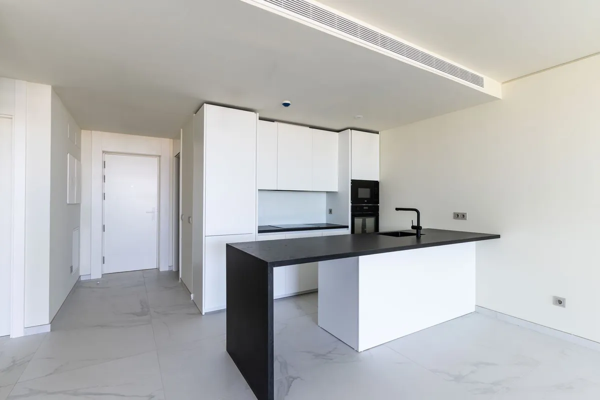 d46e6344-f092-4dd0-9934-f3434515e94b