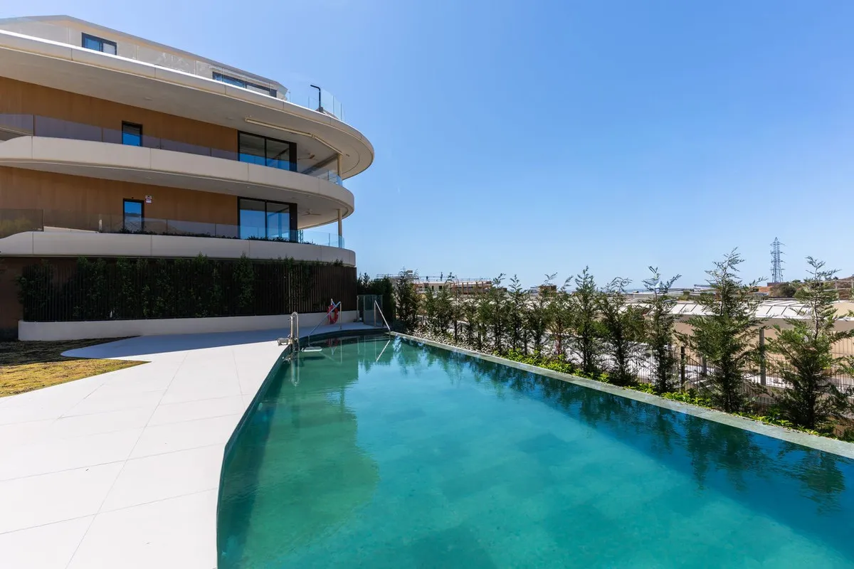 df7ccafd-a8f0-4996-9828-300dd01b6c2b